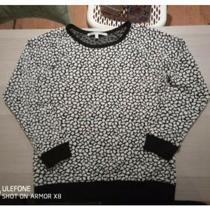 Collective Concepts Long Sleeve Crew Neck Size L Cow Pattern Shirt